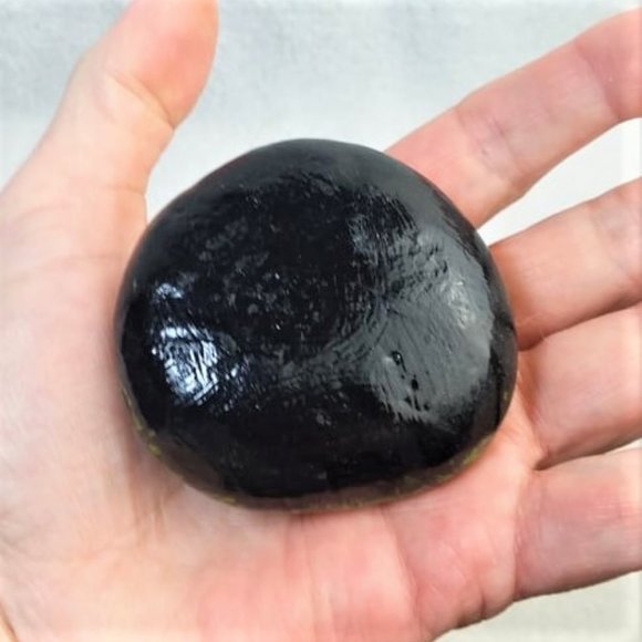 OOAK Hand Painted Rock Baby Girl House Hippo - Picture 4 of 4